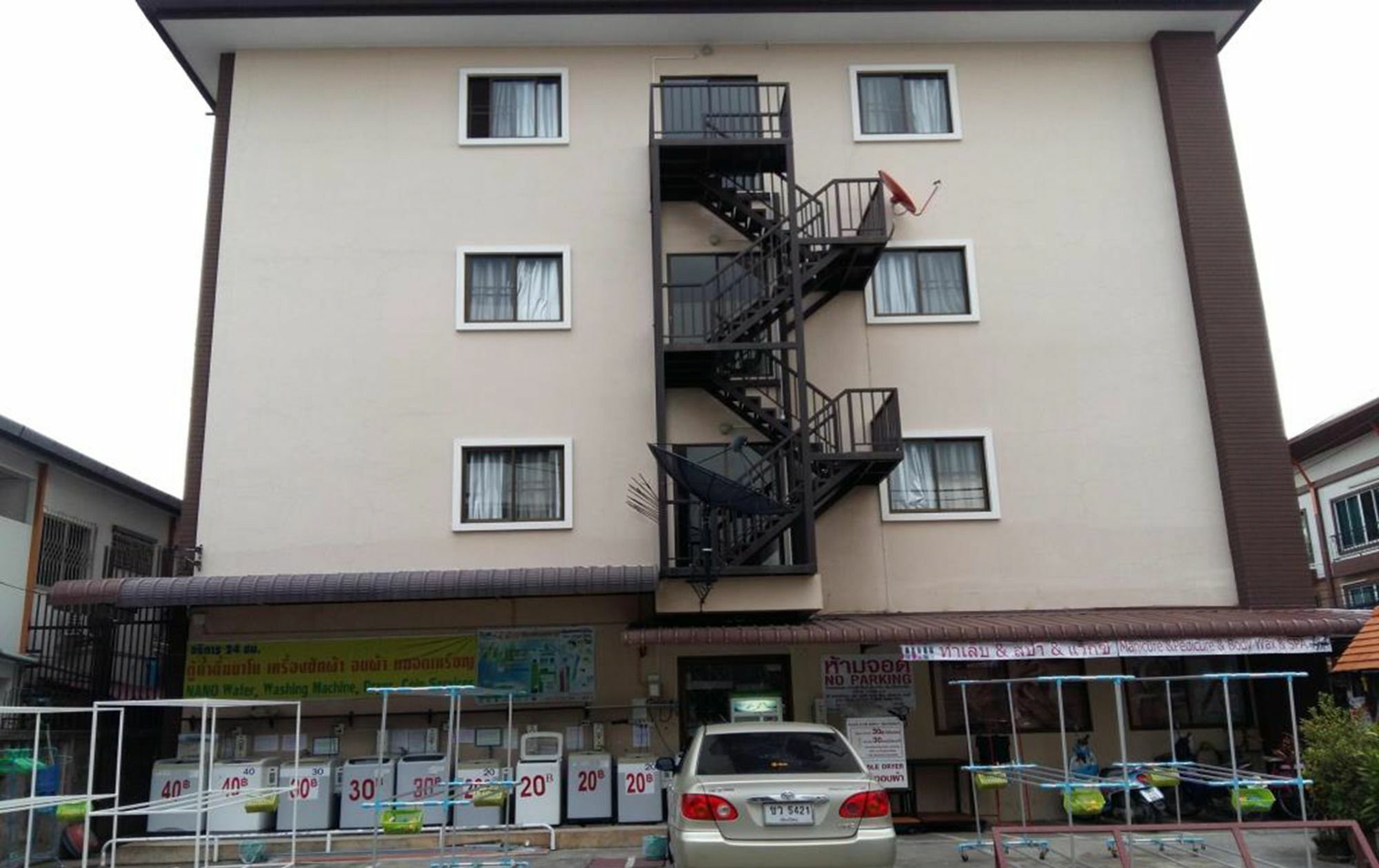 Varada Place Τσιάνγκ Μάι Εξωτερικό φωτογραφία